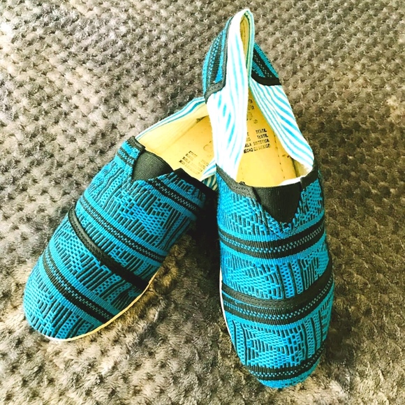 BRAND NEW Beautiful & unique flats. Hand crafted. - Picture 1 of 4